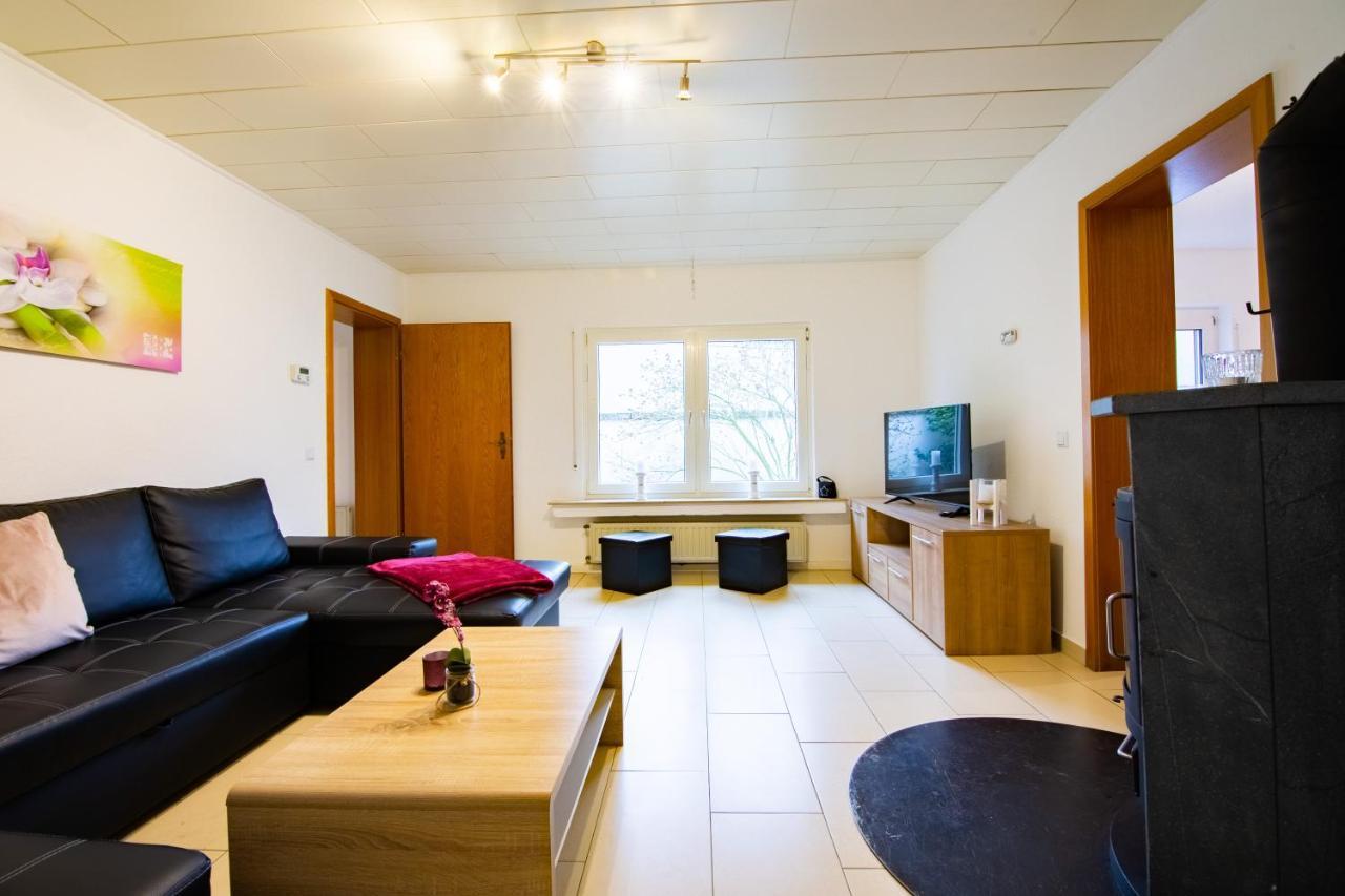 Ferienwohnung Oberhausen Alstaden Exterior foto
